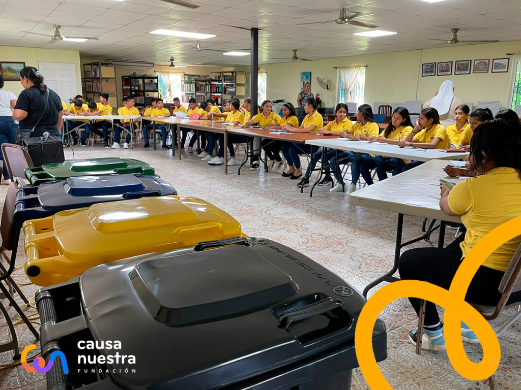 Taller de Reciclaje – Hogar Monte&nbsp;Carmelo