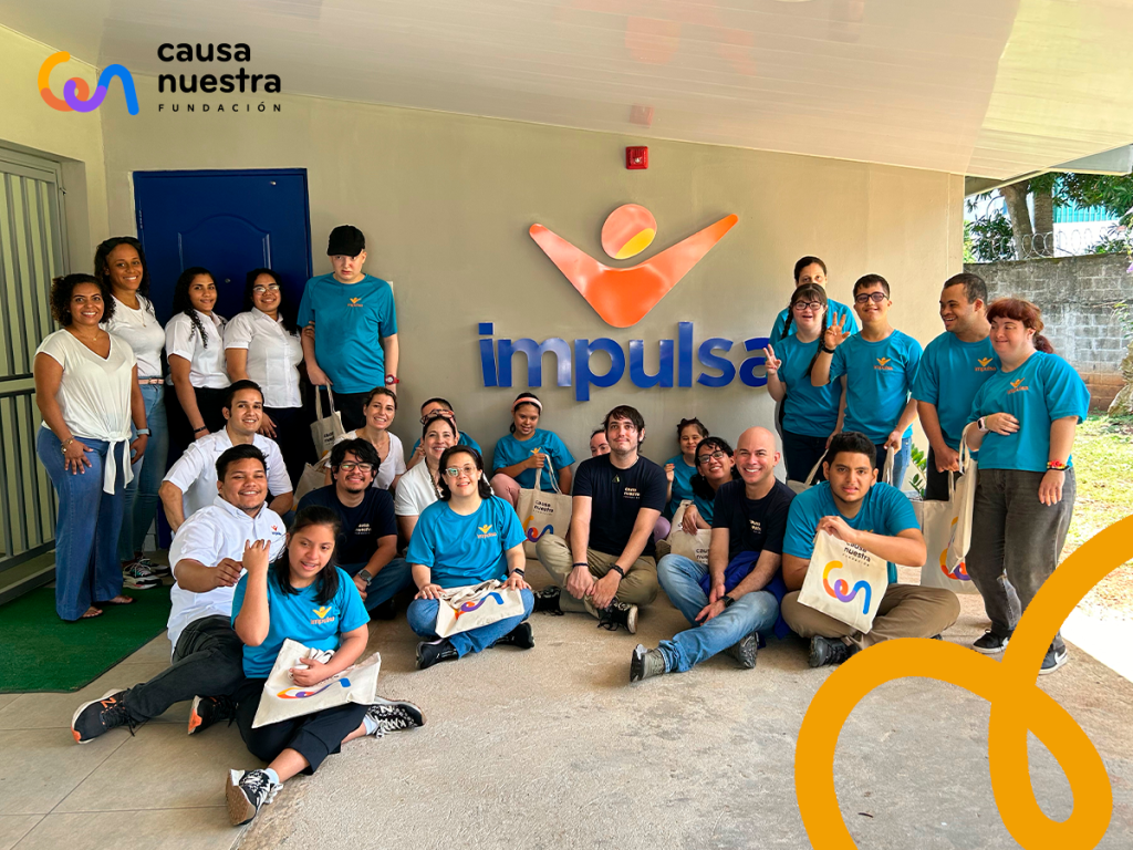 Una Visita Inspiradora al Centro Impulsa: Iluminando Sonrisas y Transformando&nbsp;Vidas